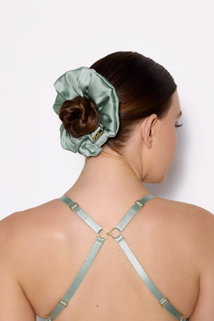 The Essentials Oversized Scrunchie